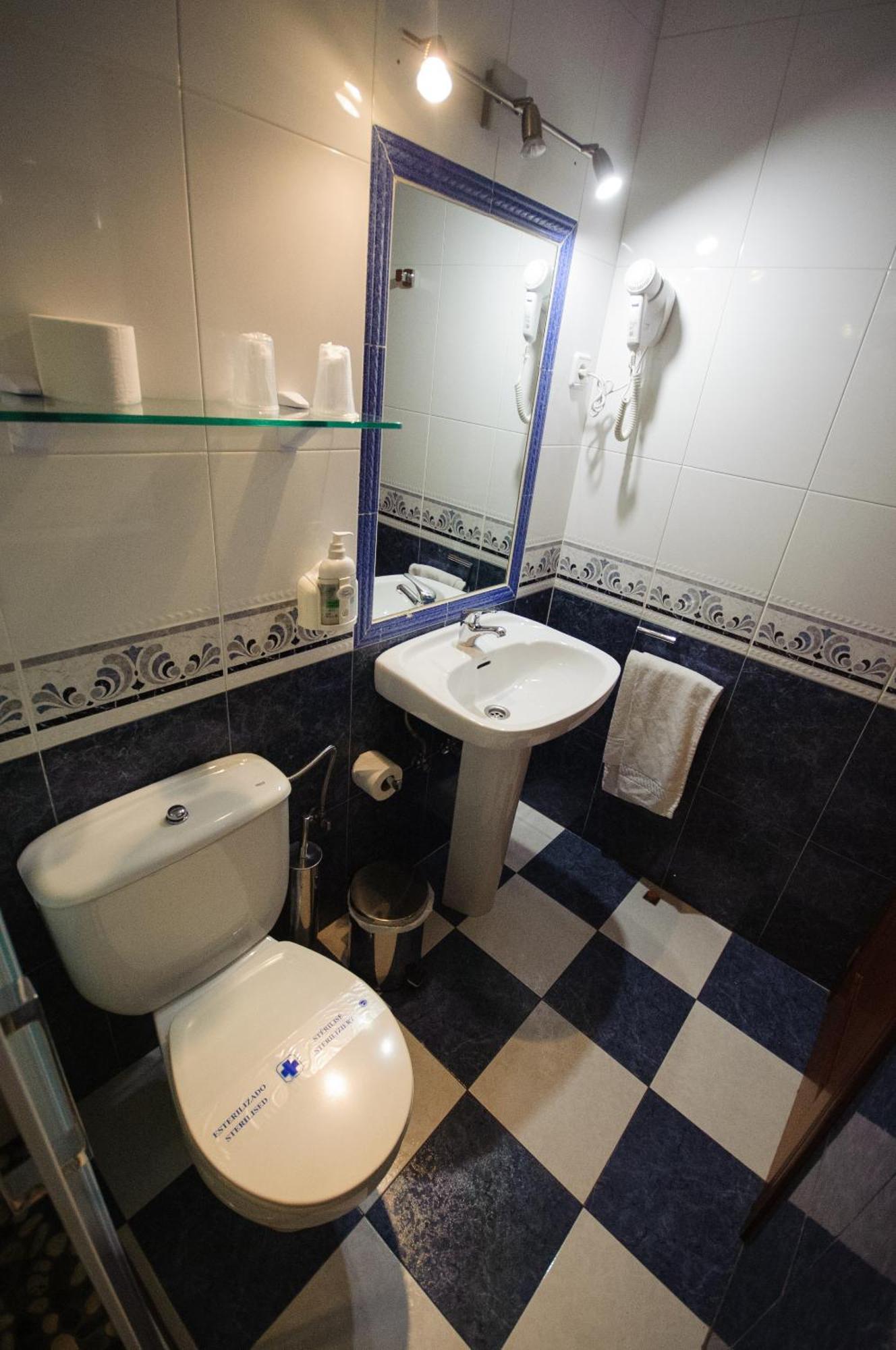 Hostal Restaurante la Trucha Benavente Zimmer foto