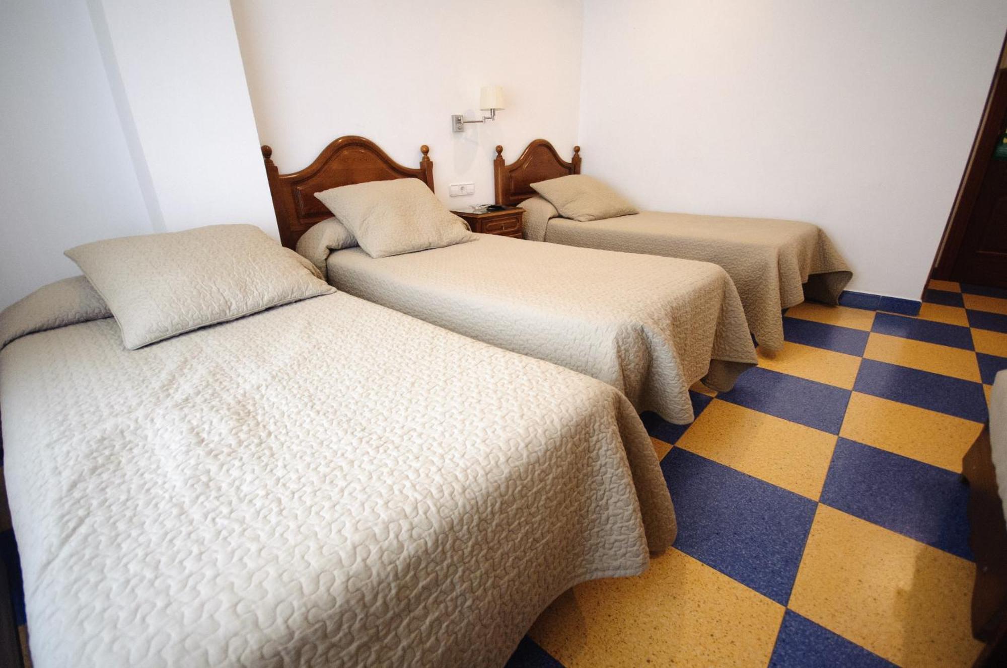 Hostal Restaurante la Trucha Benavente Zimmer foto